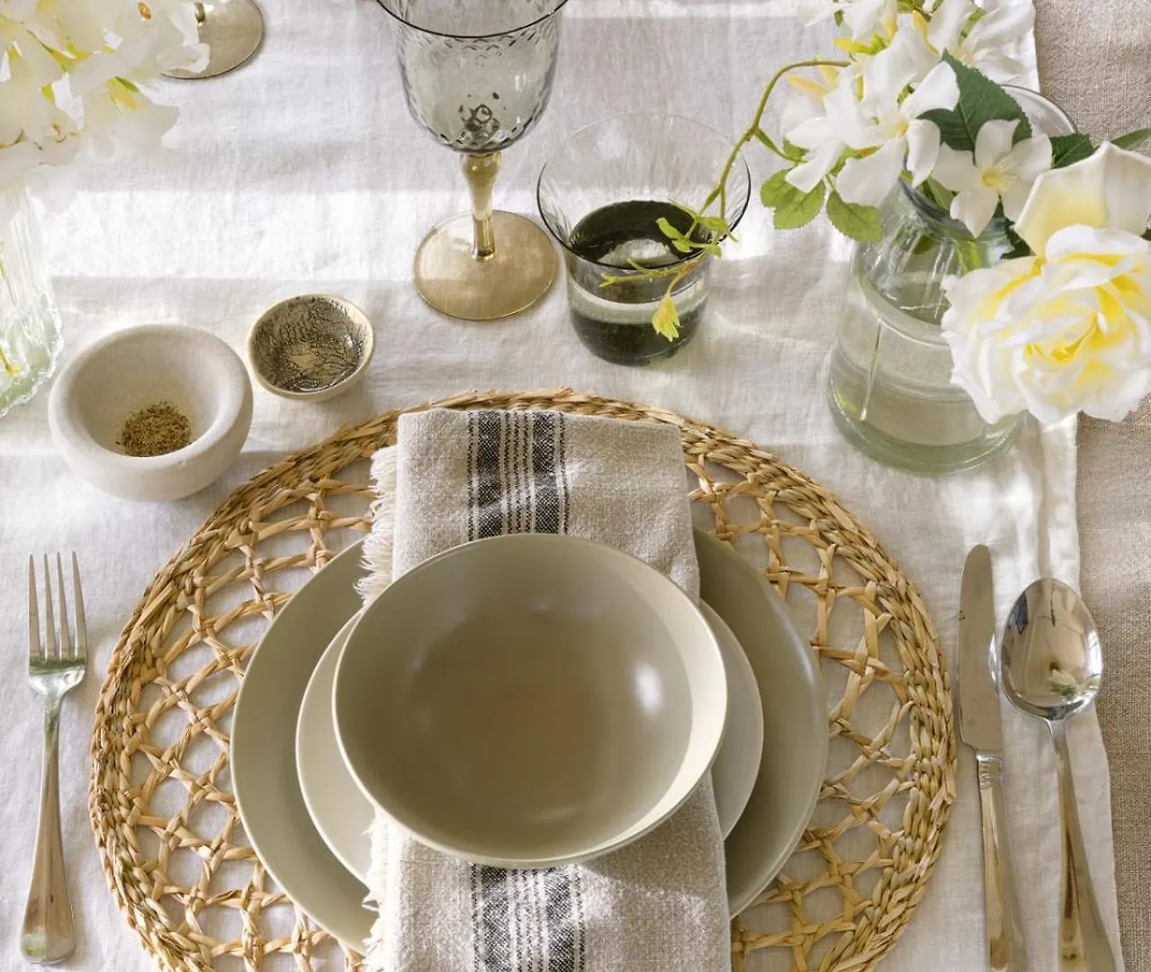 All About La Boheme Benahavis